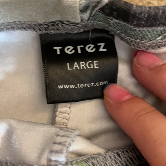 ALL 4 for 70 terez leggings cute! Great condition - Picture 6 of 17